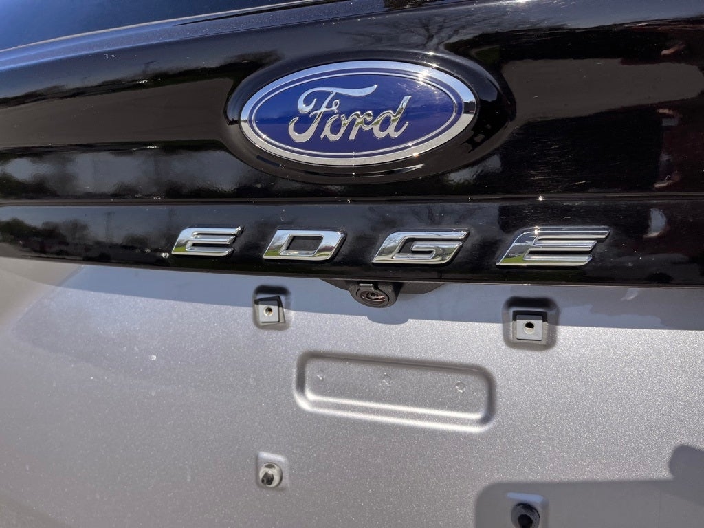 2022 Ford Edge ST Line